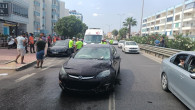 Silifke’de otomobil motosiklete çarptı: 2 yaralı