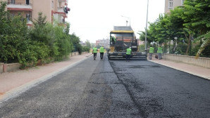 Toroslar’da 4 ayda 6 bin ton sıcak asfalt döküldü