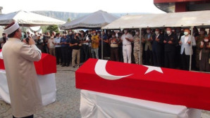 Şehit askerler memleketlerine uğurlandı