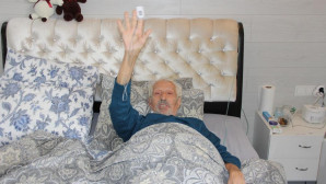 İki kez solunumu, bir kez kalbi durdu; 89 yaşında Covid’i yendi