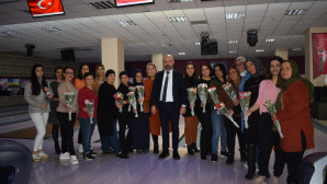 BOWLİNG TURNUVASINA MERSİNLİ HAK-İŞLİ KADINLAR DAMGASINI VURDU