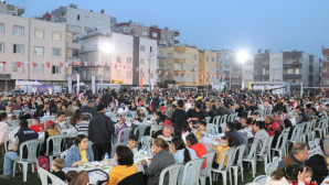 Toroslar Belediyesinin Ramazan programı devam ediyor