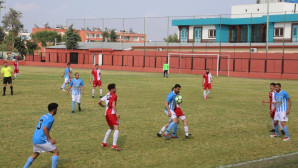 Toroslar’da Mahalleler Arası Futbol Turnuvası heyecanı sürüyor
