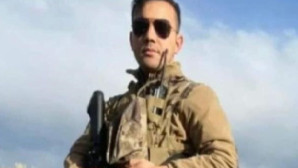 Özel Harekat Polisi merdivenden düşerek hayatını kaybetti