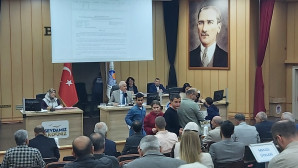AKDENİZ BELEDİYE MECLİSİNDE ÇOK GÜZEL SÜRPRİZ