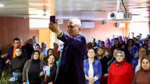 ÖZ, İLK MÜJDEYİ KADINLARA VERDİ