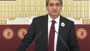 EKMEN, HACI ADAYLARININ KARŞILAŞTIĞI SIKINTILARI GÜNDEME GETİRDİ