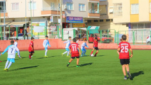 3 Ocak Mersin’in Kurtuluşu Minikler Futbol Turnuvası devam ediyor