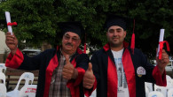 Baba oğul birlikte mezun oldu
