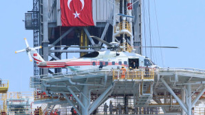 Cumhurbaşkanı Erdoğan geldi, Abdülhamid Han Gemisi yolcu ediliyor