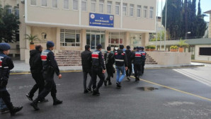 Mersin’de jandarmadan terör operasyonu: 10 gözaltı